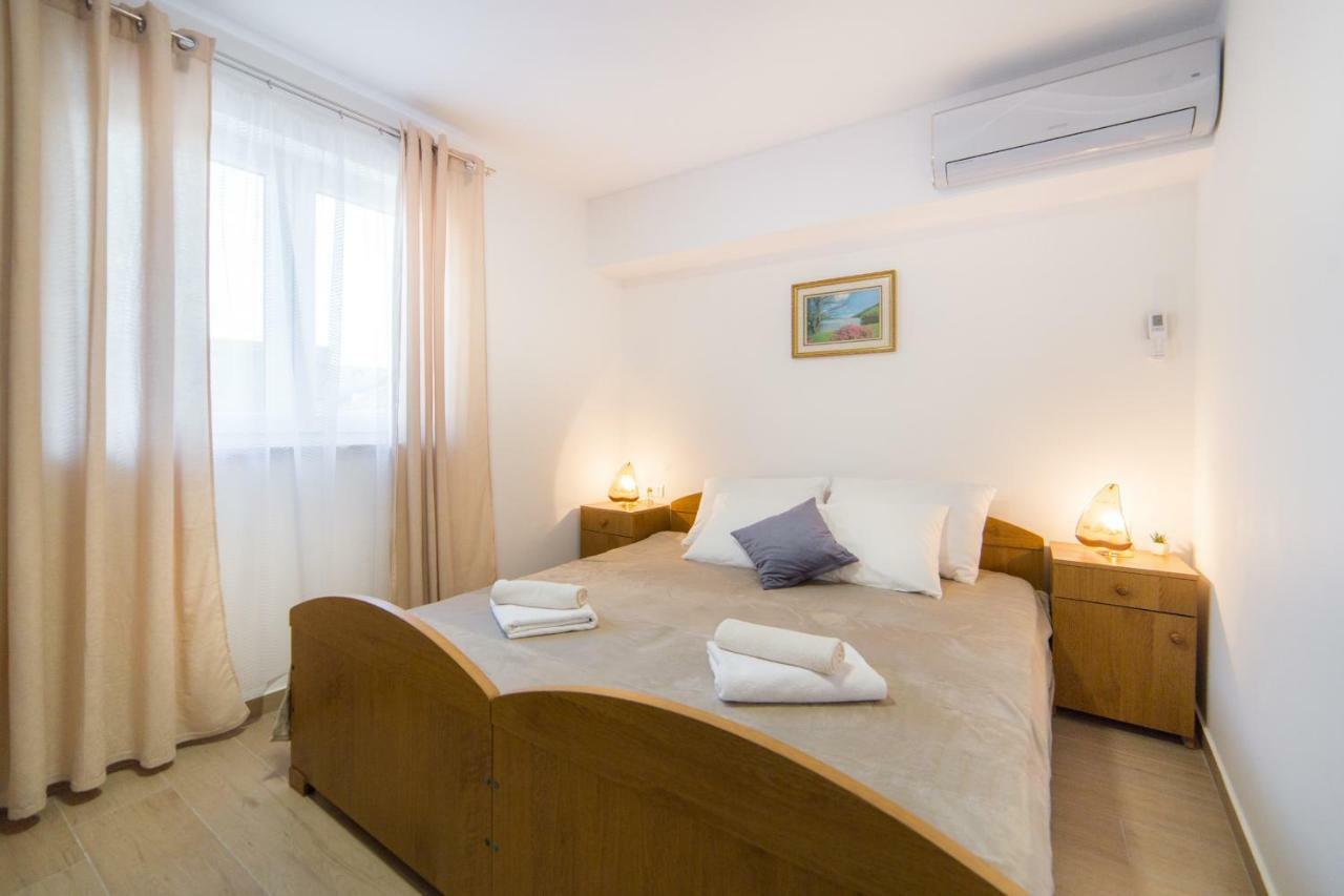 Apartments Relax Baska Voda Exterior photo